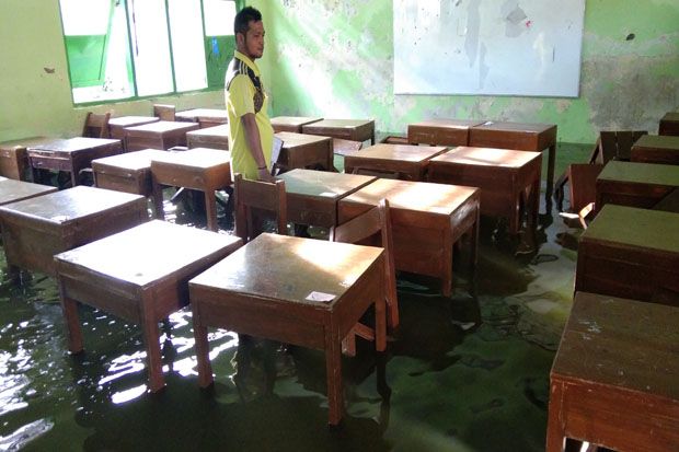 Pekalongan Masih Terendam Banjir, Ujian Kenaikan Kelas Ditunda