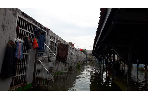 Banjir Rob Paksa Lapas Pekalongan Pindahkan 466 Napi