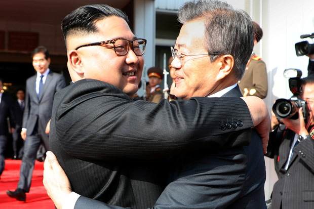 Mendadak, Dua Pemimpin Korea Lakukan Pertemuan