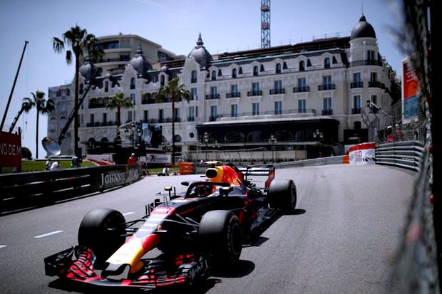 Ricciardo Rebut Pole Position di Sirkuit Jalan Raya Monaco