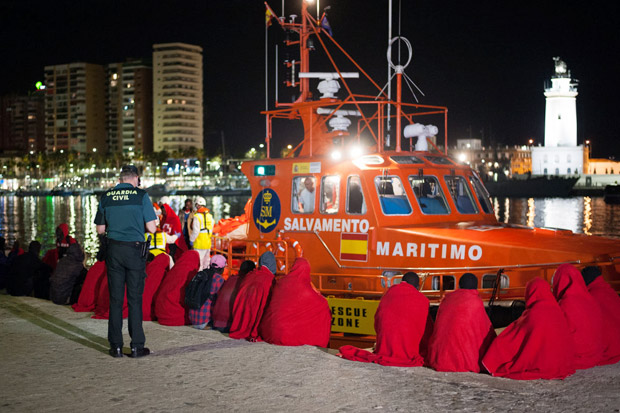 Spanyol Selamatkan Lebih dari 500 Migran di Mediterania
