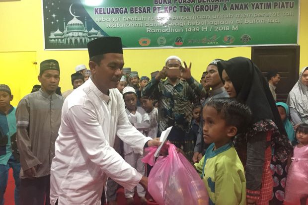 PT KPC Santuni Anak Yatim Piatu di Bulan Ramadhan