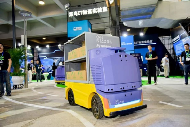 Untuk Antarkan Barang, Alibaba Ciptakan Robot G Plus