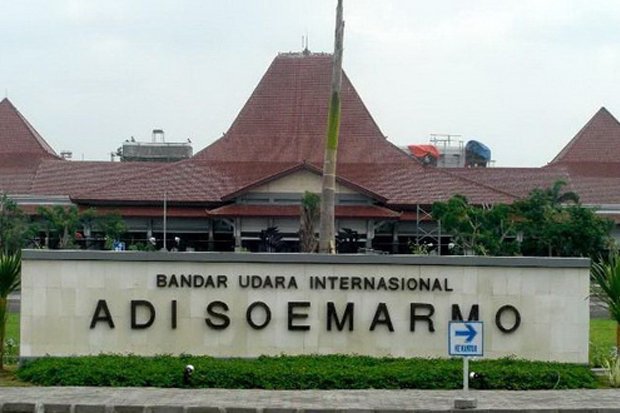 Bandara Adi Soemarmo Solo Ditutup Tiga Jam Pasca Letusan Merapi