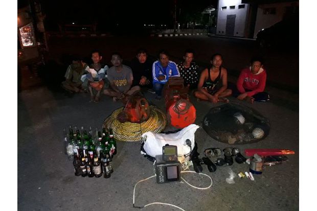 Tim WFQR Lanal Sibolga Tangkap Kapal Bom Ikan