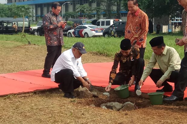 Jokowi Letakkan Batu Pertama Pembangunan UIII Depok