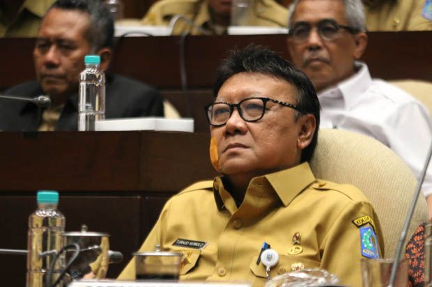 Respons Mendagri soal Wali Kota Surabaya Keberatan Bayar THR PNS