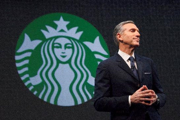 36 Tahun Pimpin Starbucks, Schultz Mundur