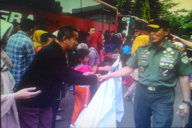 Pangdam III Siliwangi Lepas Mudik Gratis Prajurit TNI dan PNS