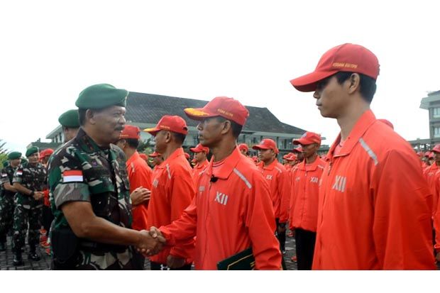 Pangdam XII/Tanjungpura Lepas Atlet yang Berlaga di Porad