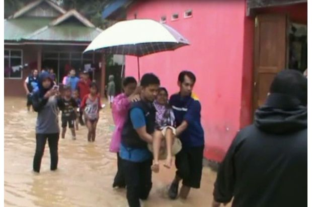 Ratusan Rumah di Bantaran Sungai Wanggu Kendari Terendam Banjir