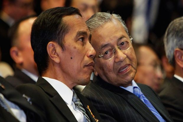 Berkunjung ke Indonesia, Mahathir-Jokowi Bahas Isu Ekonomi dan Tenaga Kerja