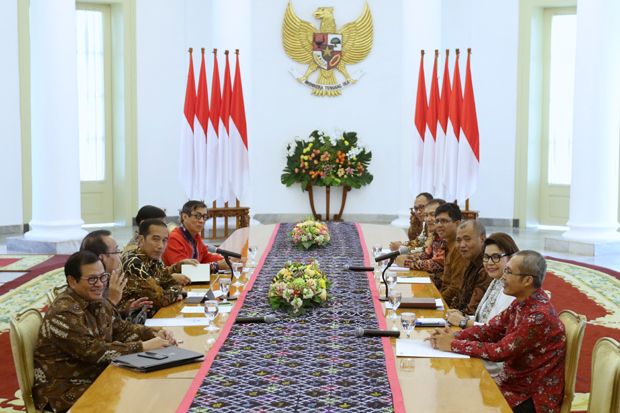 Jokowi dan Pimpinan KPK Bahas Revisi KUHP di Istana Bogor