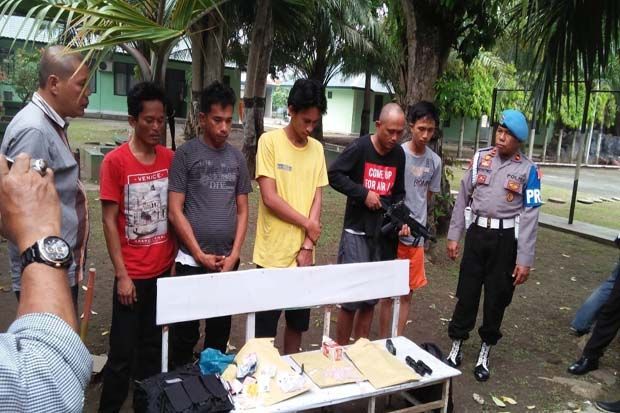 Diduga Terlibat Narkoba, Oknum Polisi Ditangkap TNI