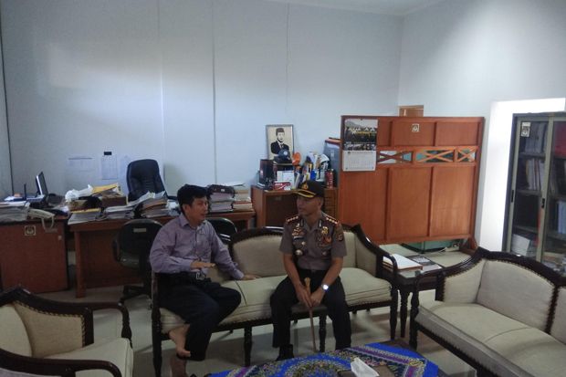1 Kompi Personel Polrestabes Bandung Amankan Rekapitulasi Suara di KPU Jabar