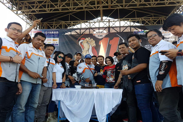 Yamaha V-ixion Club Indonesia Gelar Aksi Sosial