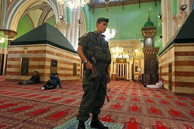 Israel Telah 298 Kali Larang Azan di Masjid Ibrahimi