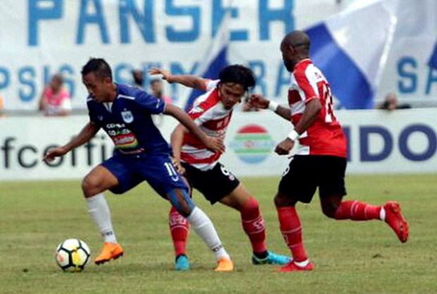 10 Pemain Madura United Imbangi PSIS Semarang
