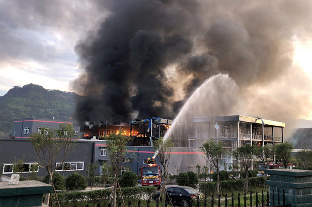 Tujuh Ledakan dalam 10 Menit Guncang Pabrik Kimia China, 19 Tewas