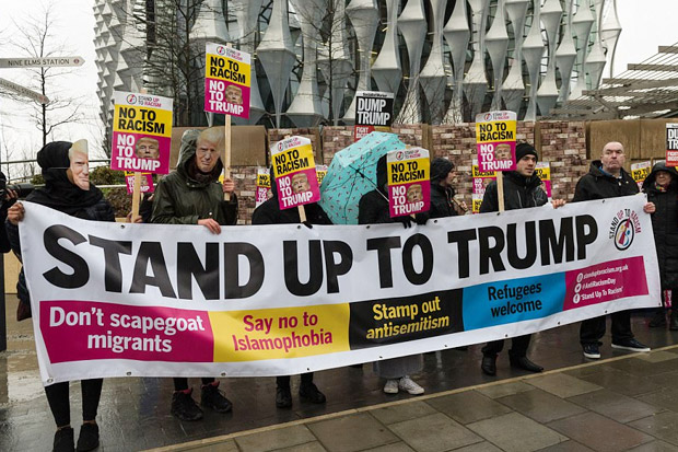 Walikota London: Protes Anti Trump Harus Berjalan Damai