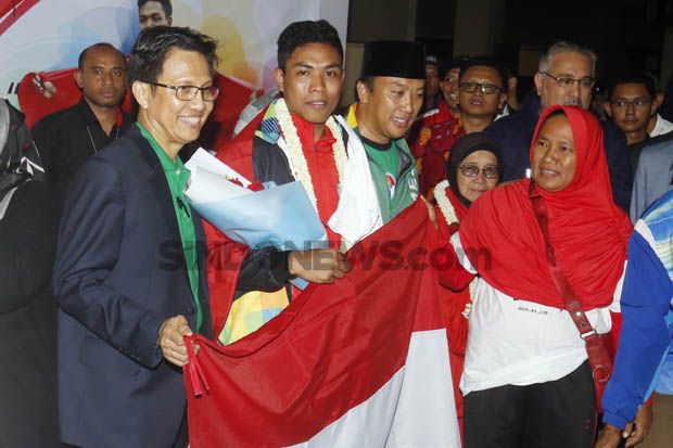 Hari Ini, Zohri Bertemu Jokowi di Istana Bogor
