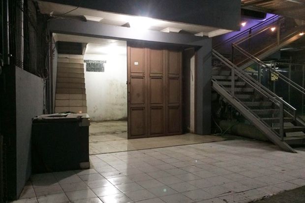 Densus 88 Geledah Rumah Terduga Teroris di Mekarwangi Bandung
