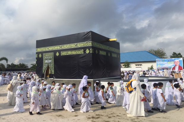 1.327 Anak Usia Dini Se-Kobar Ikuti Manasik Haji dan Umrah