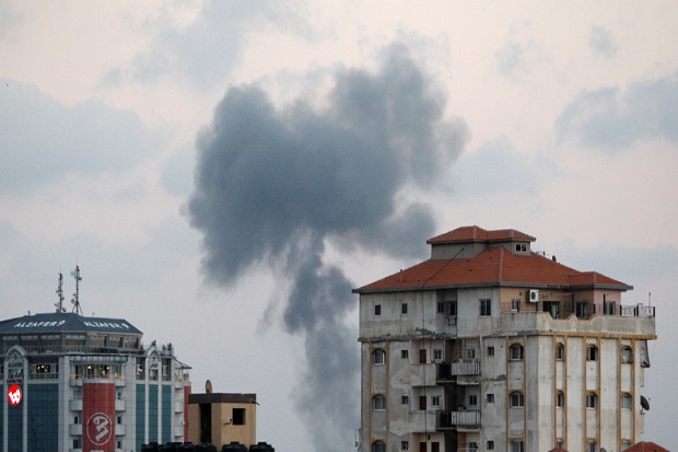 Satu Tentaranya Terbunuh, Israel Serang Gaza Besar-besaran