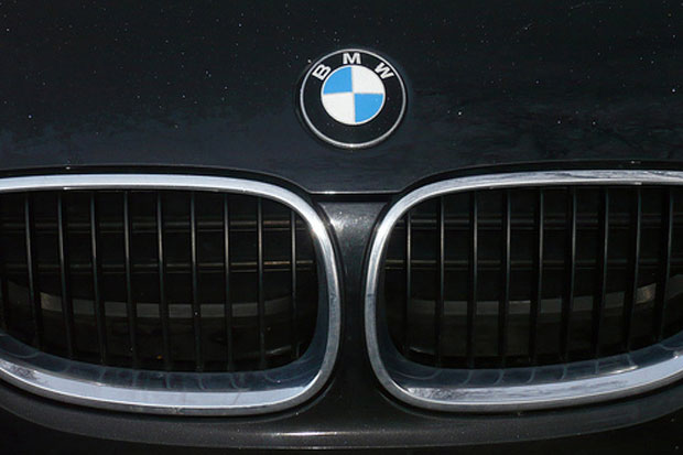 BMW Akan Lebih Fokus Jualan Mobil Listrik dan Hybrid