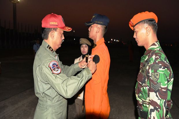 51 Calon Penerbang Militer Ikuti Tradisi Penyematan Wing Penerbang