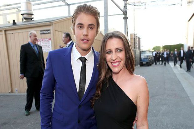 Ibunda Justin Bieber Tak Setujui Rencana Pernikahan Anaknya?
