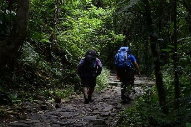Jalur Pendakian Taman Nasional Gunung Rinjani Ditutup