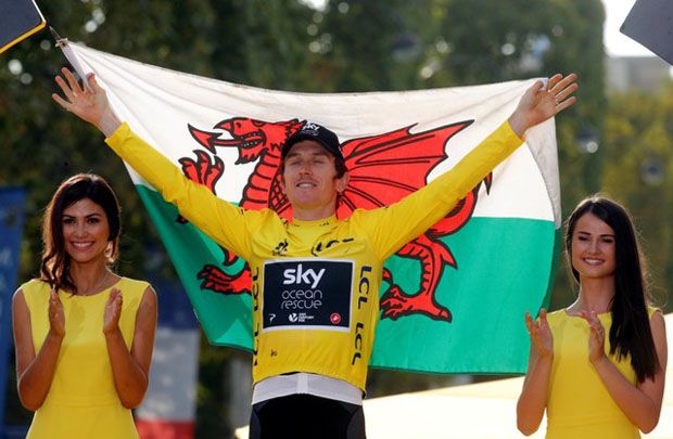 Geraint Thomas Cetak Kemenangan Bersejarah di Tour de France