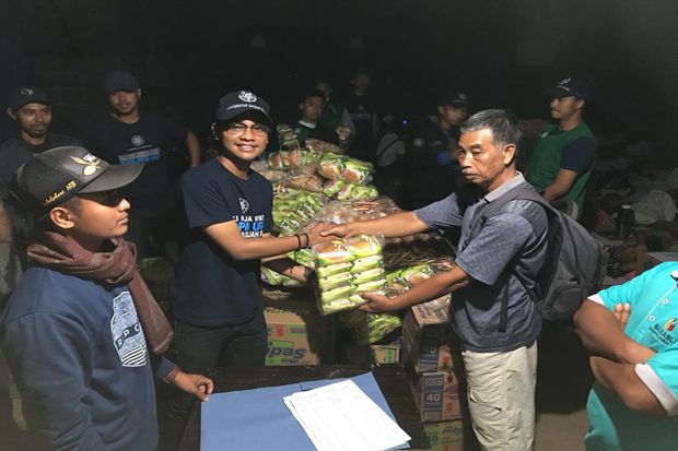 Mahasiswa KKN UGM dan UMY Bantu Korban Gempa Lombok