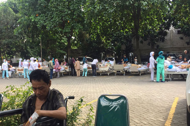 Lombok Diguncang Gempa, 2 Ibu Melahirkan di Parkiran RSUP NTB