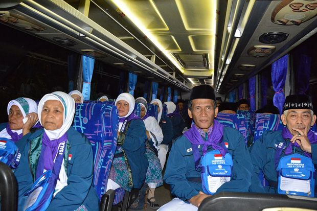 260 Calhaj Salatiga Berangkat ke Asrama Haji Donohudan