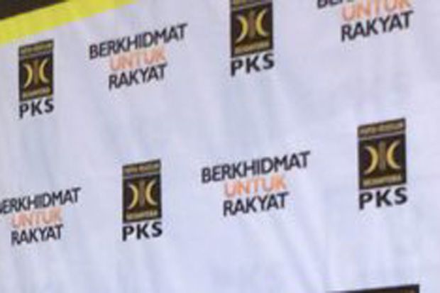 Hingga Detik Akhir, PKS Ngotot Ajukan Kader Jadi Cawapres Prabowo