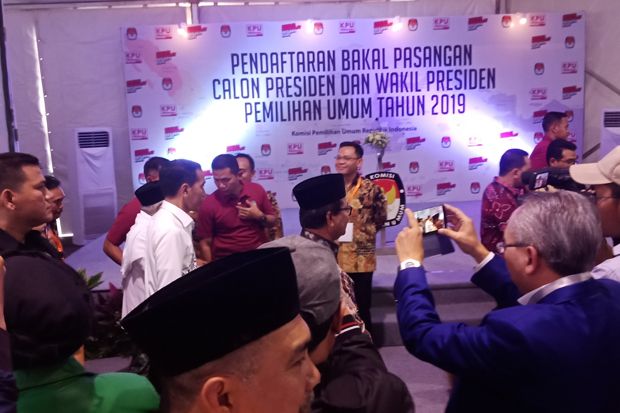 Didampingi Ketum Parpol dan Pendukung, Jokowi-Ma\ruf Daftar ke KPU
