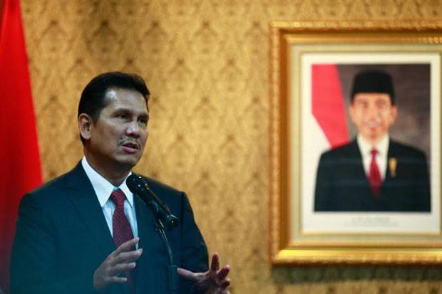Disetujui Jokowi, Asman Abnur Mundur dari Jabatan Menpan RB