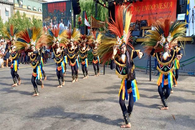 Tari Topeng Ireng Khas Boyolali Mengguncang Stockholm