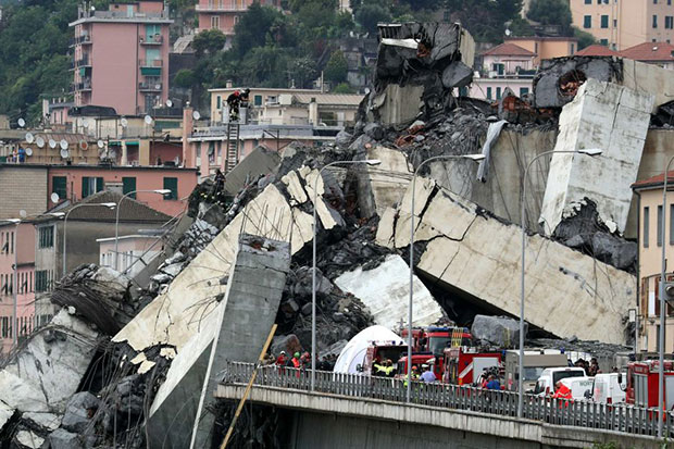 Jembatan Layang di Italia Runtuh, Puluhan Tewas