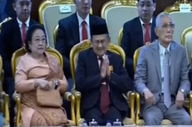 Megawati Hadiri Sidang Tahunan MPR, SBY Absen