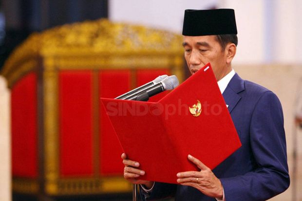 Sambut HUT ke-73 RI, Jokowi Anugerahkan Sejumlah Tanda Kehormatan