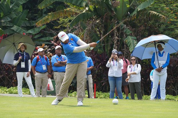 Tim Golf Putra dan Putri Indonesia Berjuang Memperbaiki Posisi