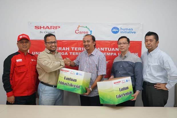 Sharp Indonesia Salurkan Donasi Bagi Korban Gempa Lombok