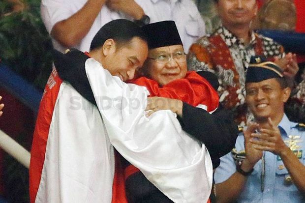Jokowi-Prabowo Berpelukan, Sandiaga Uno Merinding