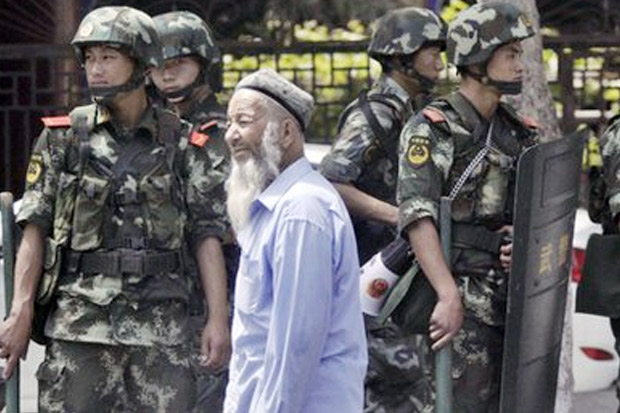AS Diminta Jatuhkan Sanksi pada China Terkait Uighur