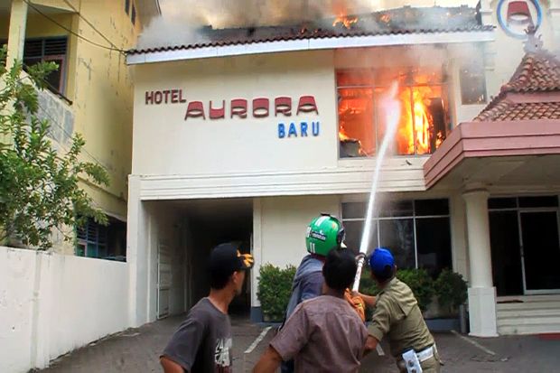 Hotel Aurora Cirebon Terbakar