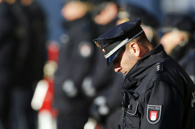 Hormat Ala Nazi, Polisi Jerman Diinvestigasi
