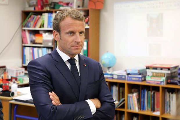 Dorong Reformasi, Macron Rombak Kabinet